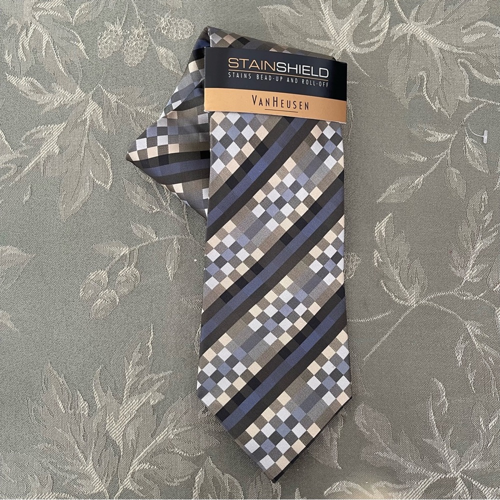 Van Heusen Tie - Olive/Gray.